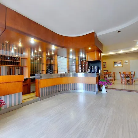 Lanka 2 Stelle Hotell Villa Rosa Di Martinsicuro