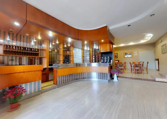 Lanka 2 Stelle Szálloda Villa Rosa Di Martinsicuro